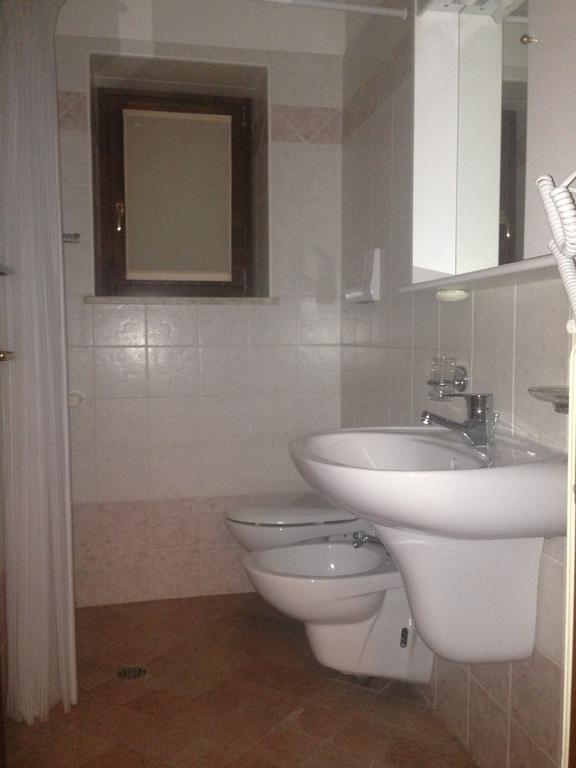 Hotel Scandola Bosco Chiesanuova Kültér fotó